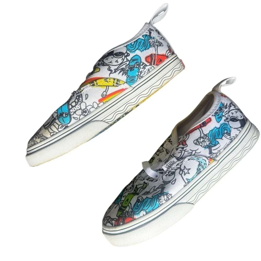 Vans Skate Lace Up Shoes Authentic Crayola DIY/ Sketch your Way Toddler Sneakers